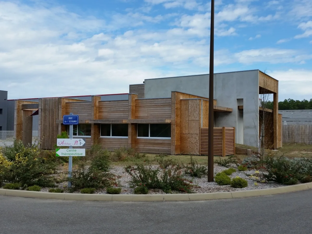 -Cabinet-de-reeducation-balneo-2015–2-