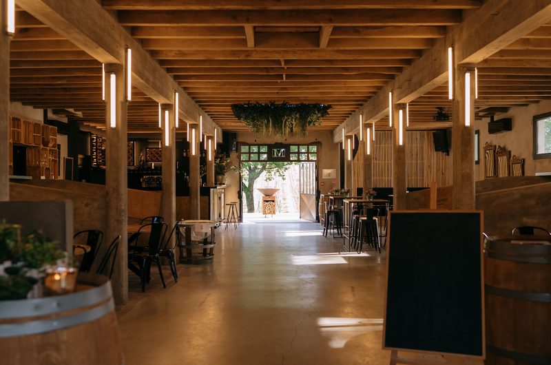 @Intérieur Etable Marquestau