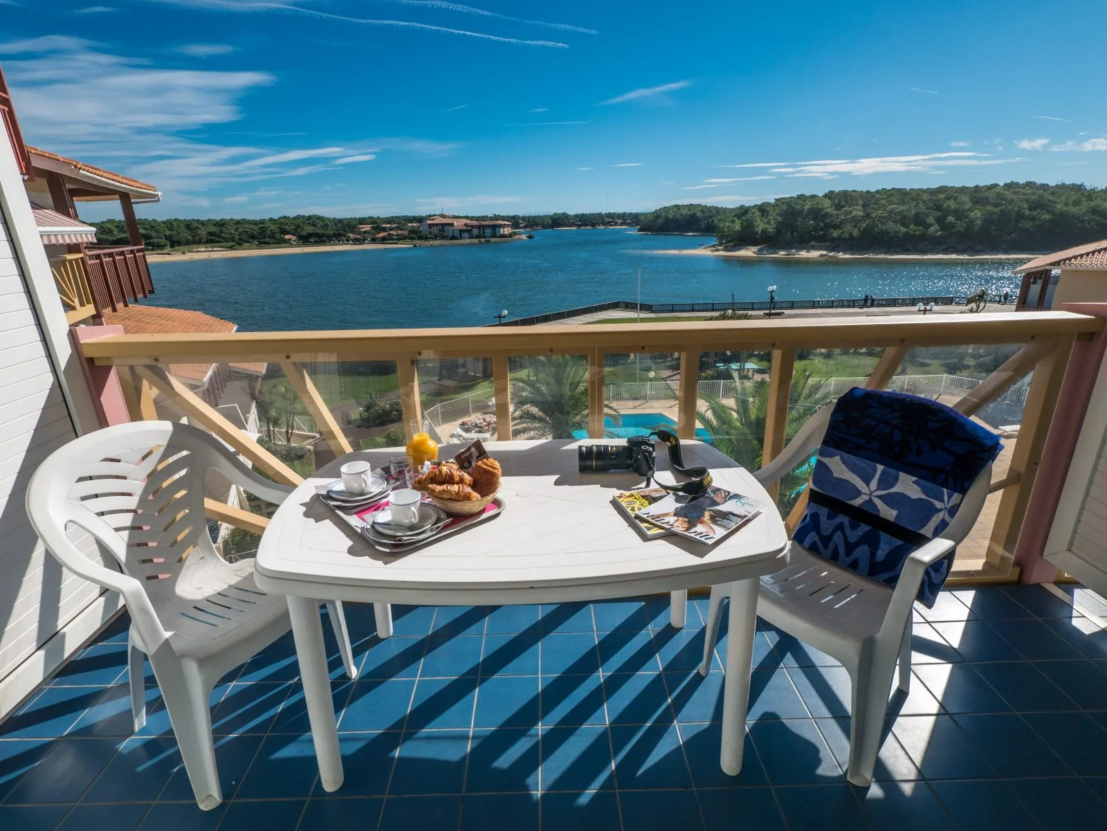 02-Boucanier-balcon-ttes-typos02