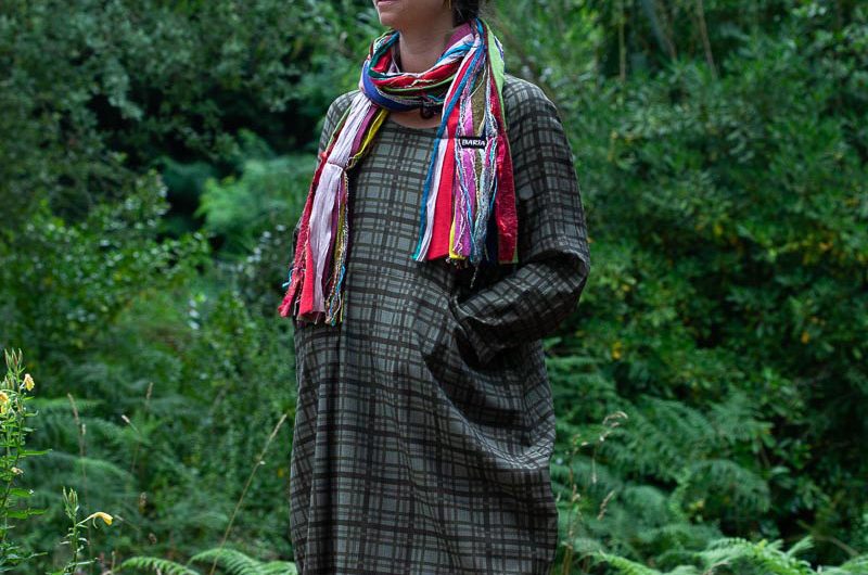 02robe gaura kaki et bonnemine leti carré