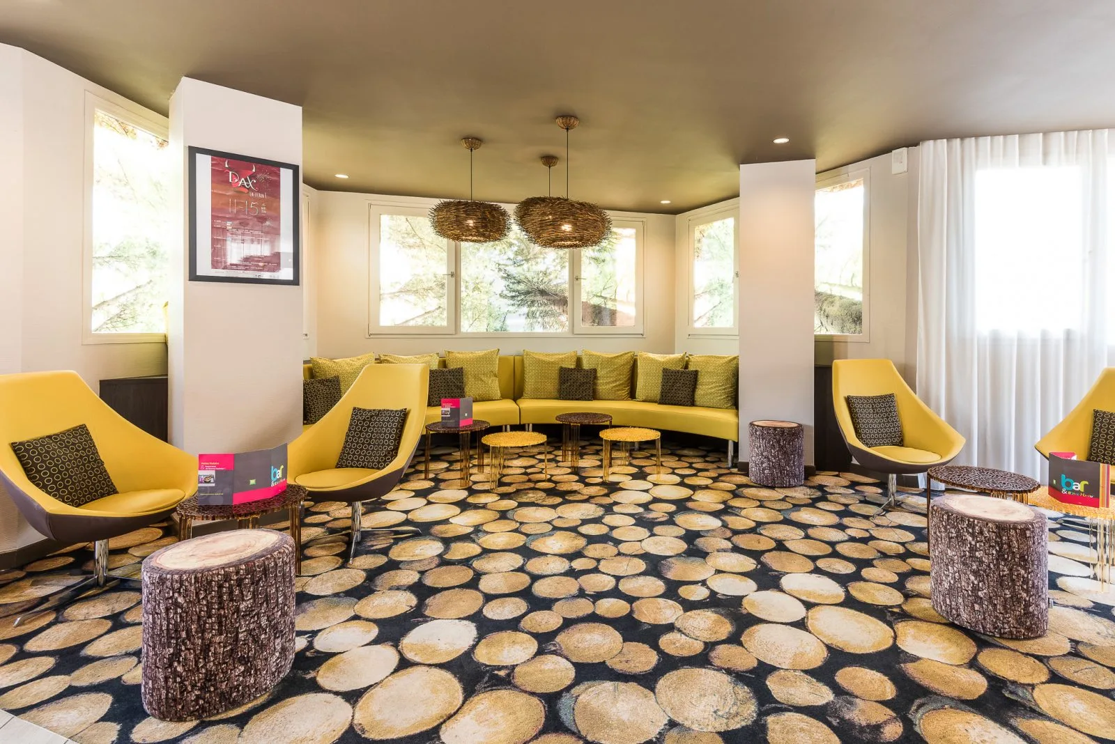 037-®JPEG STUDIOS-espace détente