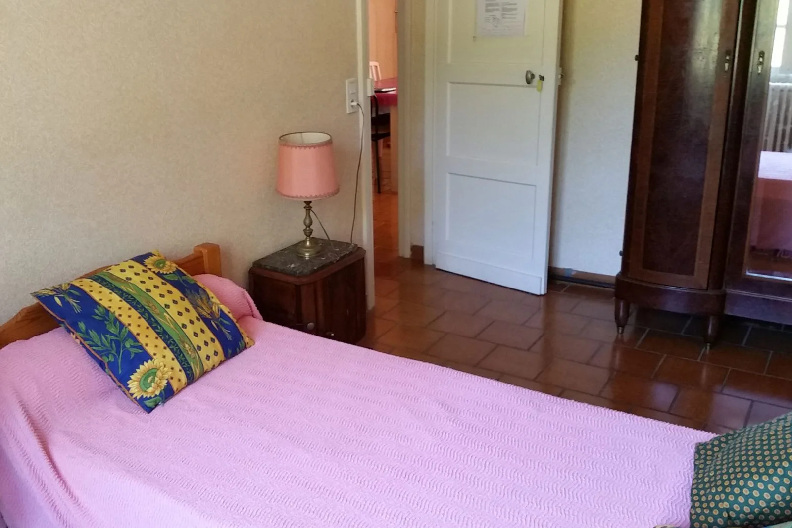 1809406a-9250-4a85-bd39-b2b489e84ab7.0