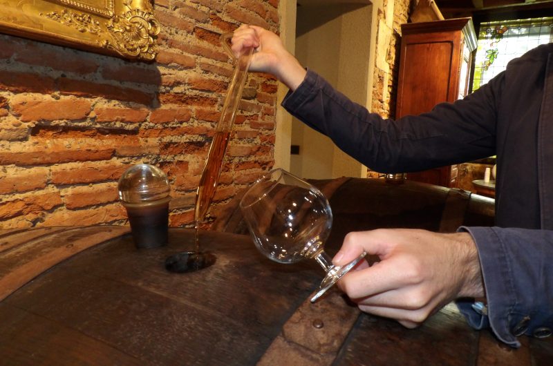 2017 ARTH- Domaine d’Ognoas -dégustation  ©OT Landes d’Armagnac – EC (10)