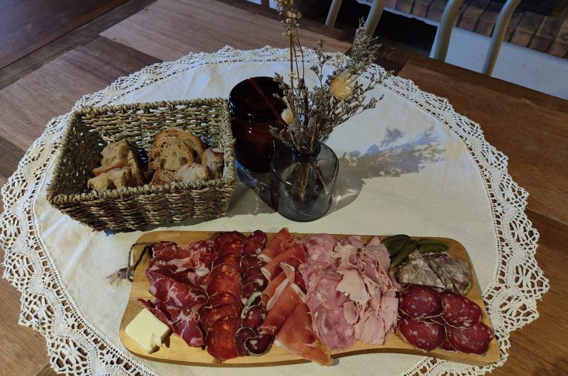 2023 – RETJ – L’Auberge de la Hournère – Planche charcuteries – ©L’Auberge de la Hournère