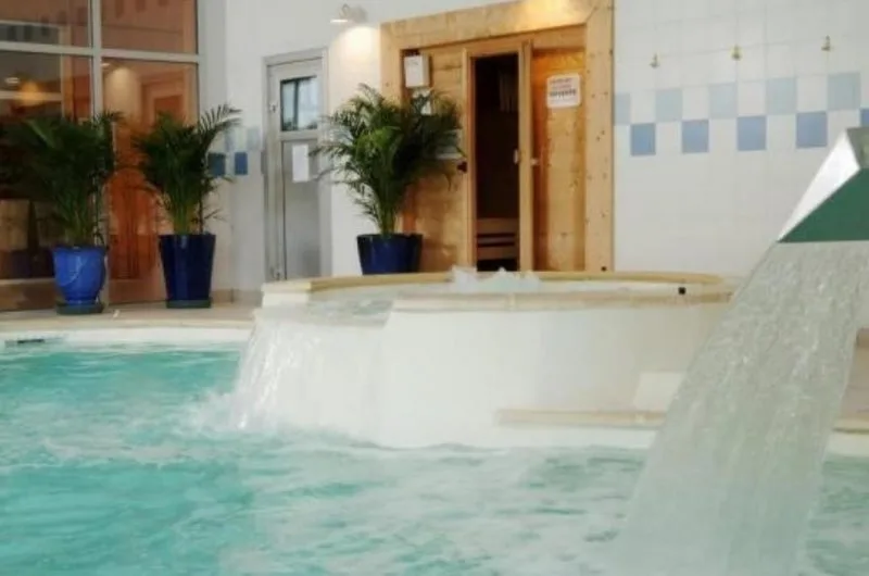 2023_baluhet (3) (Copier)