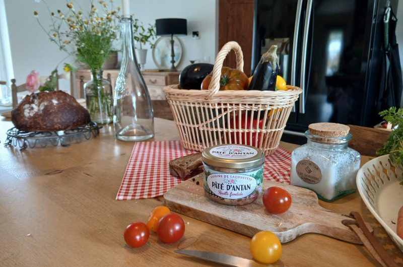 2024 – MAUV – Cuisine de Lacoustète – Pâté d’antan – ©Cuisine de Lacoustète