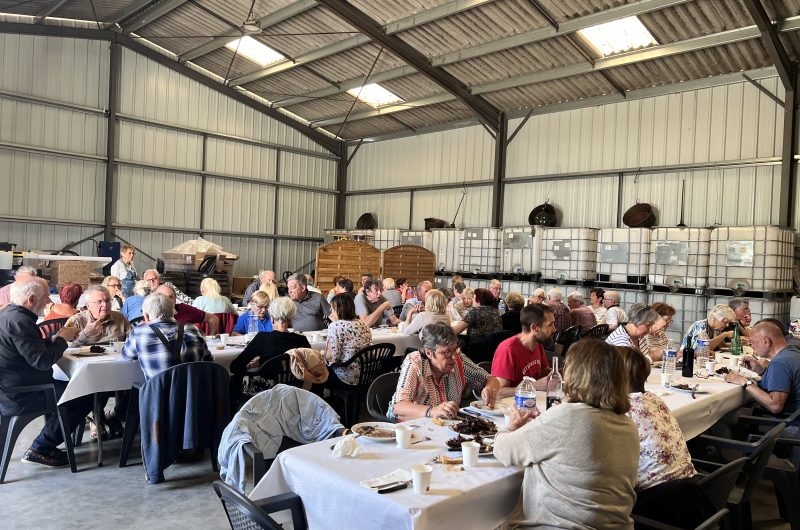 2025 – BOUR – Domaine du Berdet – Chai en salle de réunion – ©Domaine du Berdet (1)