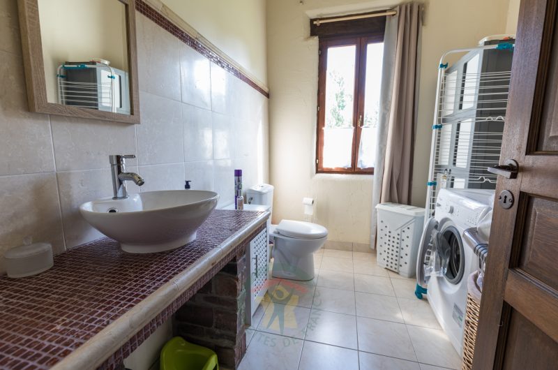 2025 – ESCA – Gîte Lamourette – Salle de bain – ©Gîte de France (10)