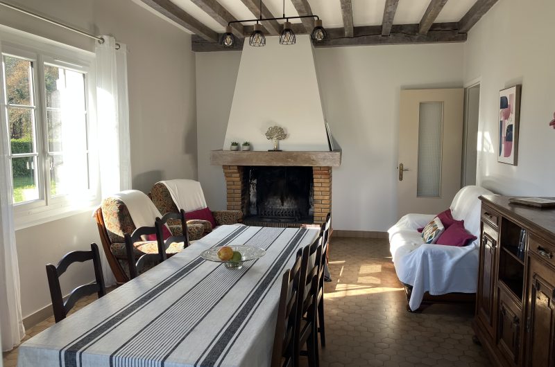 2026 – VILL – Gîte les Écureuils – Salle à manger – ©Alain Serres (2)