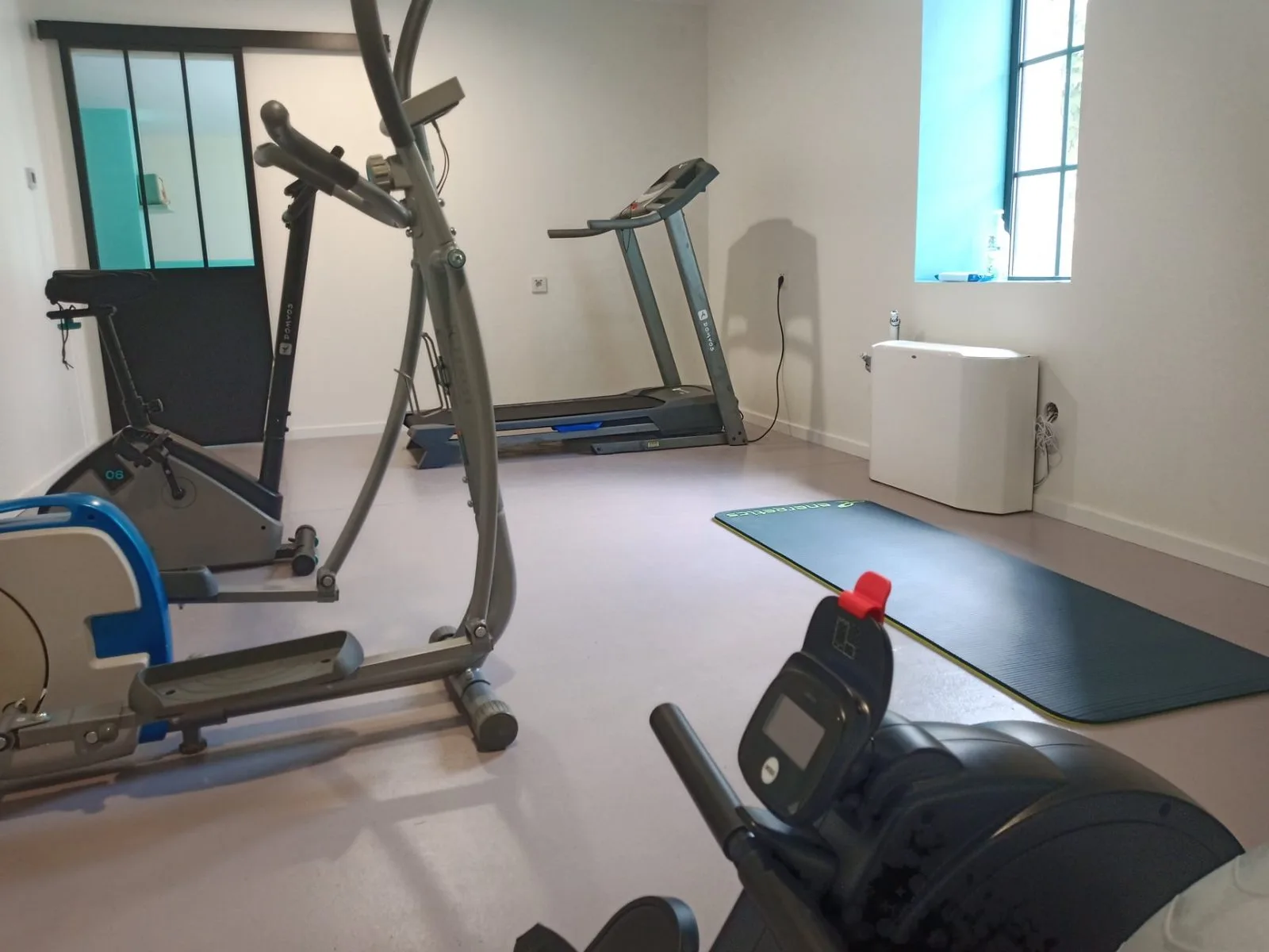 244784613_168897685414988_4473964626924336133_n