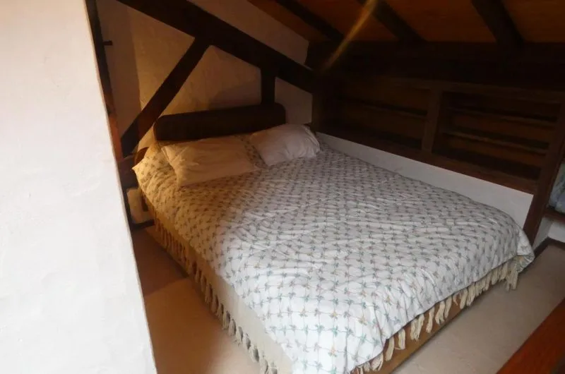 381208-12_20520_99aa83bacf3e0943fd1249866d9a7ef9