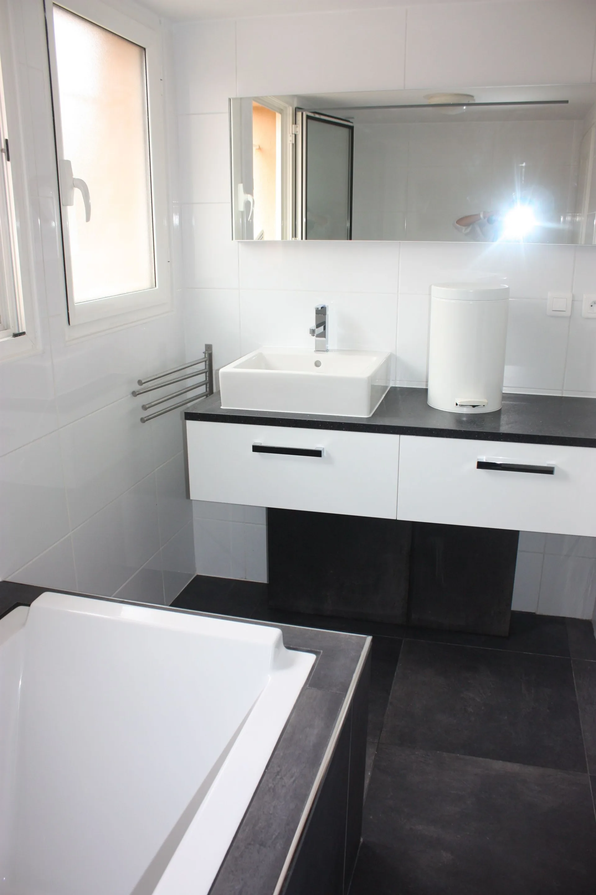 818—Salle-de-bain-RDC