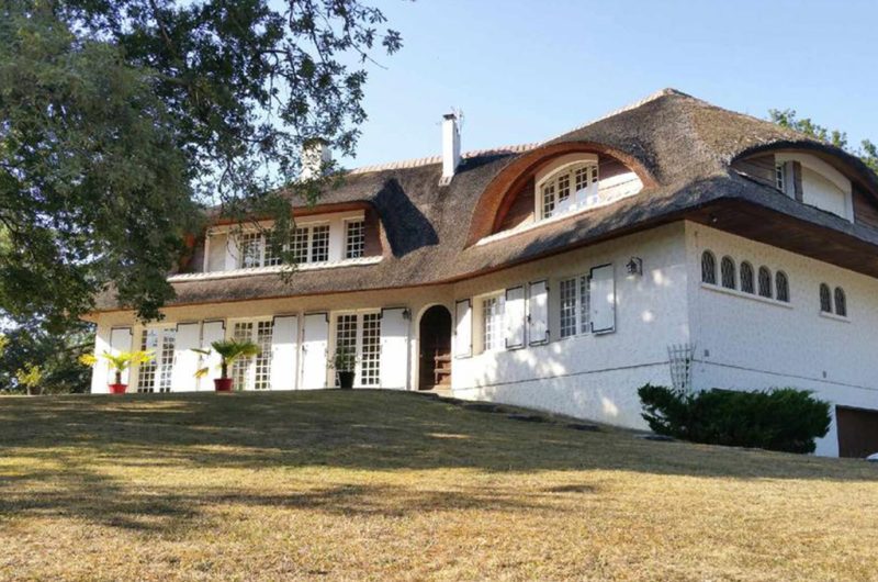 869692-la-belle-chaumiere-3