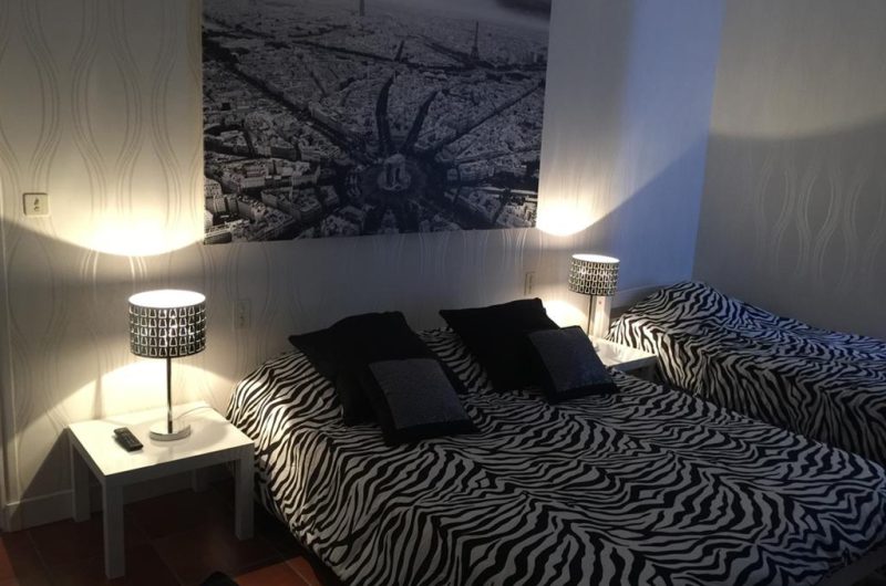 869693-la-belle-chaumiere-4