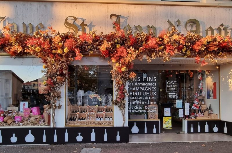 877404-photo-facade-automne