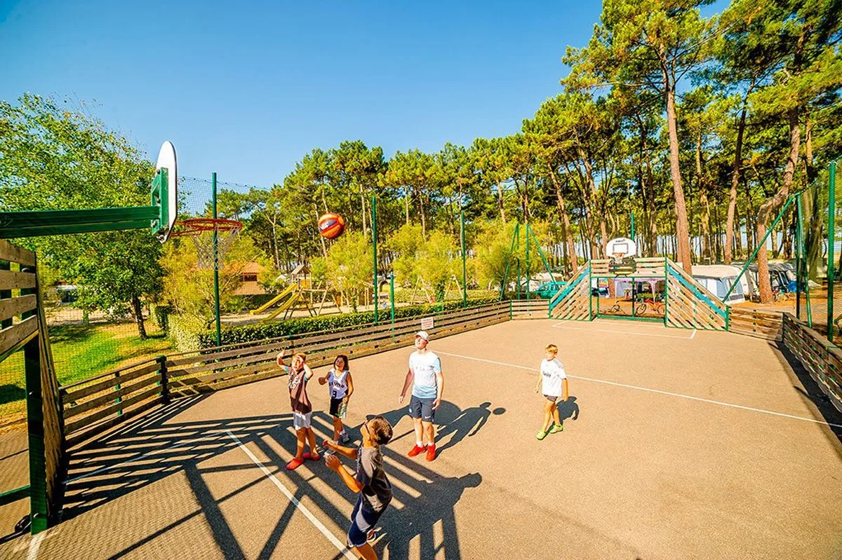 ALBRET PLAGE MESSANGES multisport