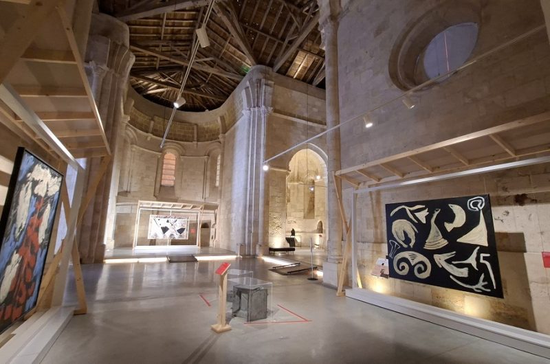 Abbaye-Arthous-Expo-Paralleles-101520©C.Cabodi_Dpt40