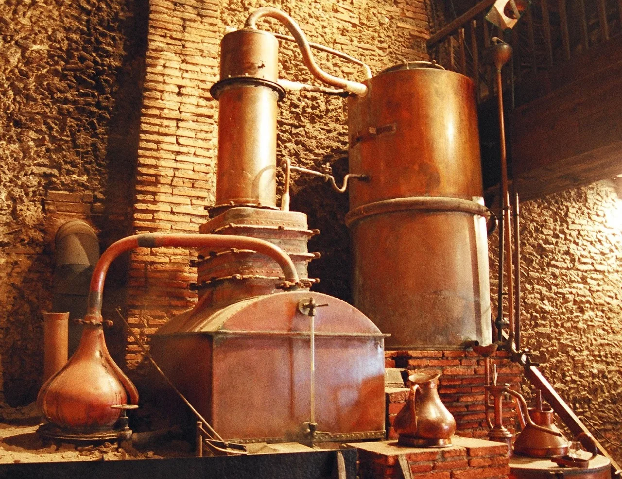 Alambic-1804-Monument-Historique–S