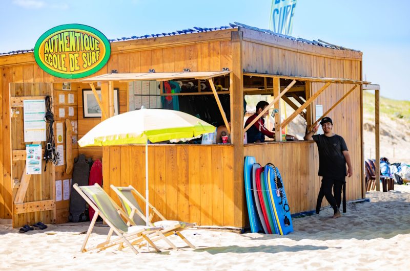 Authentique Ecole de Surf 2025 redim (2)