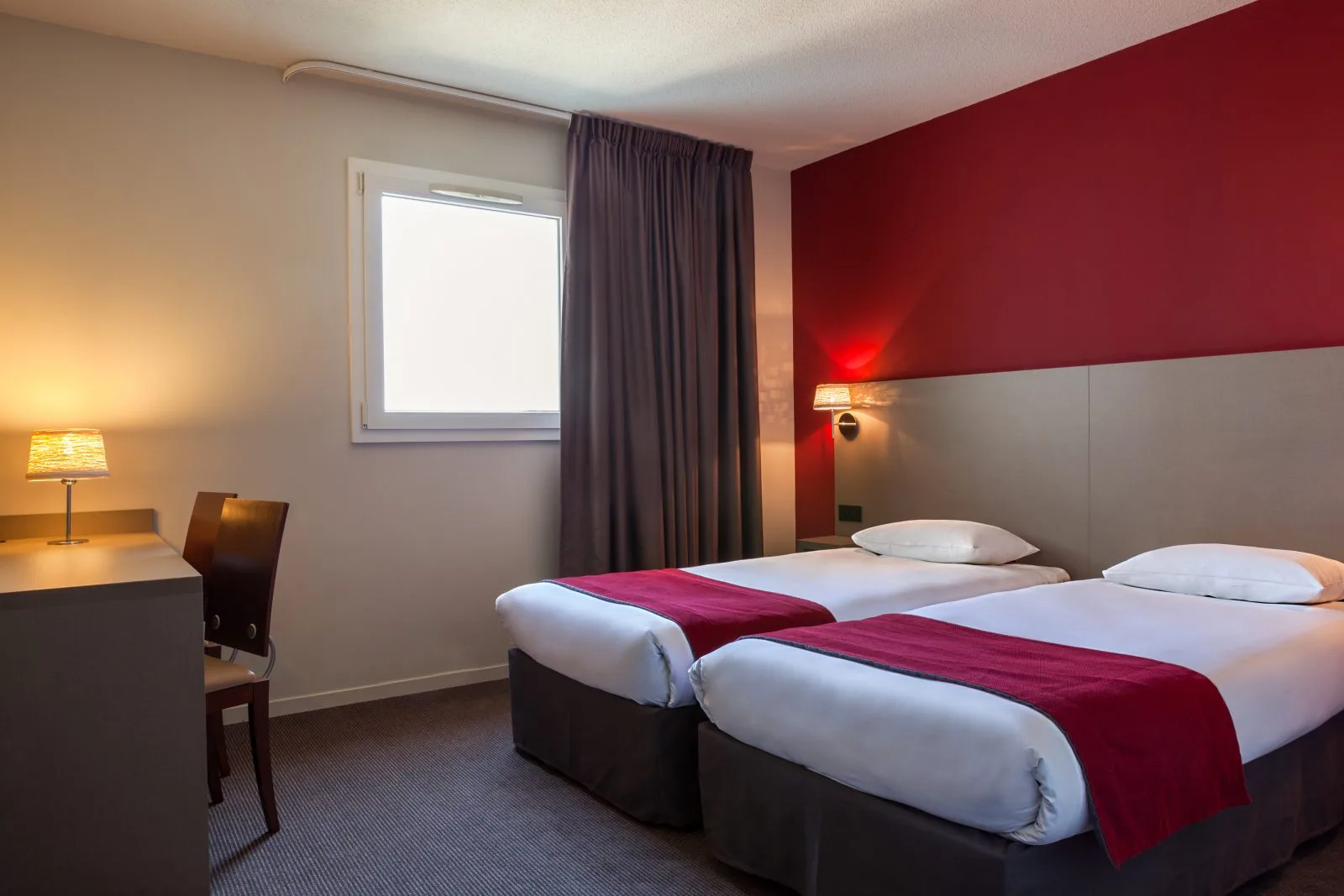 CASTETS—Les-Bruyeres—Chambre-standard-1-ou-2-personnes