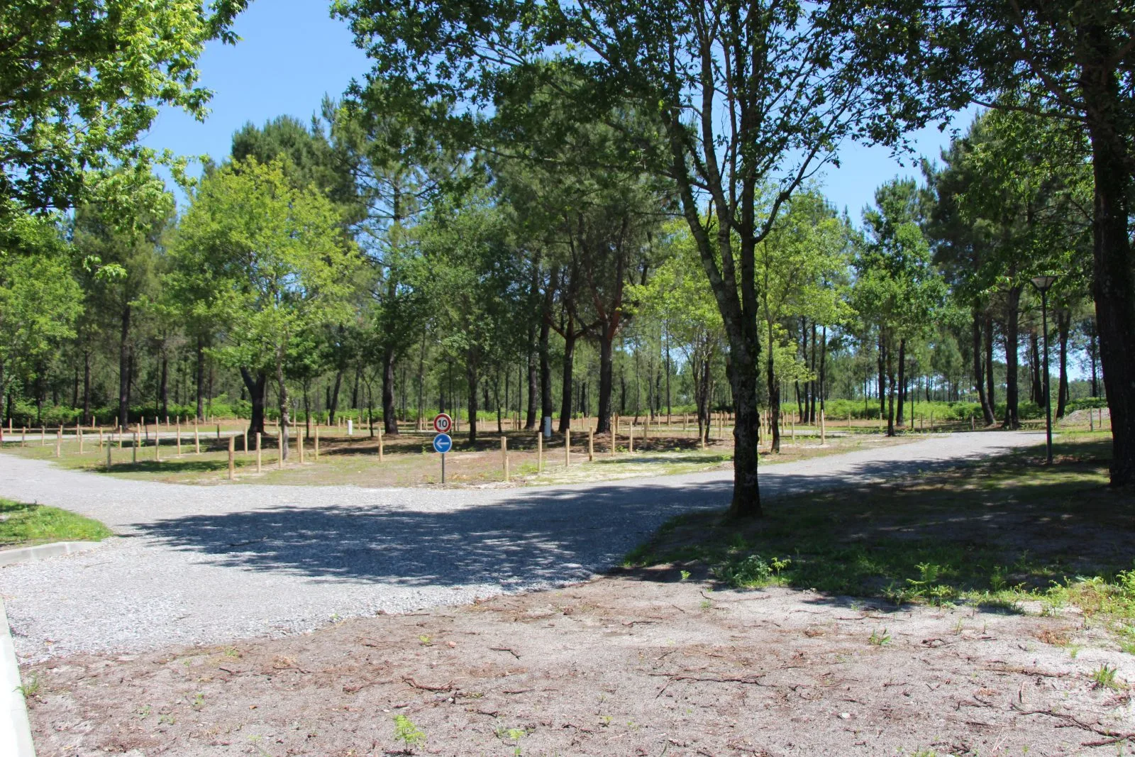 CASTETS-Aire-de-Camping-cars-Ext4-web