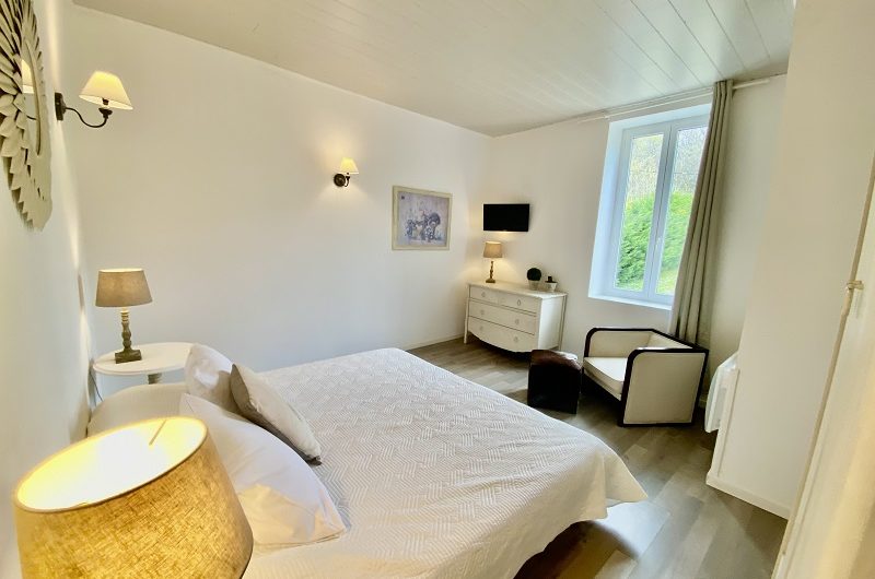 Chambre 1, télévision, lit en 180 ou 2×90