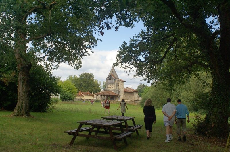 Eglise de Belhade-SC_PNRLG