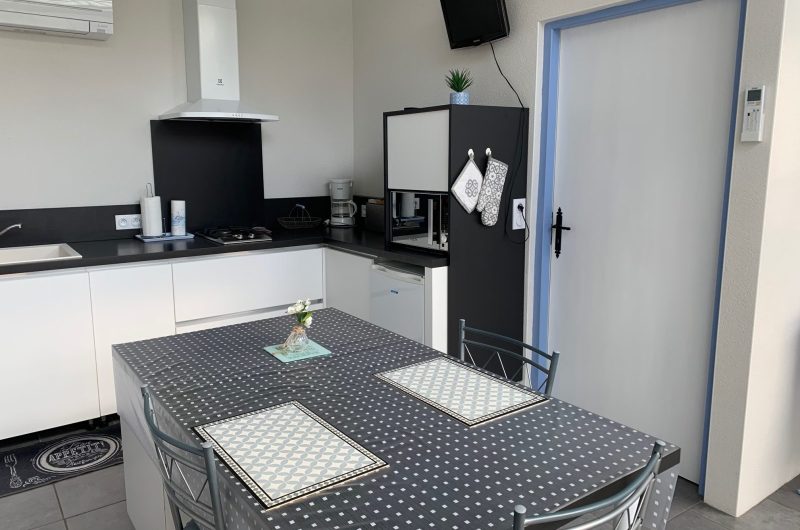 Gîte Authentique – Larronde Hinx cuisine