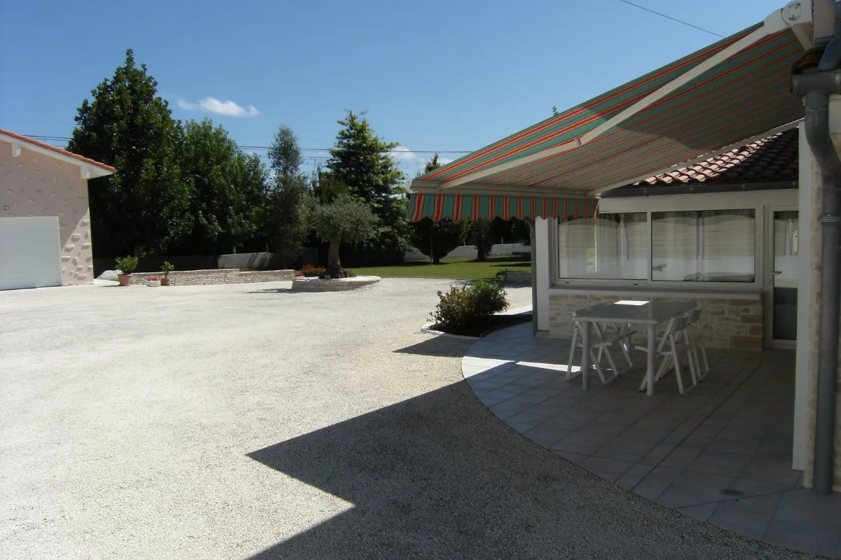 HLOAQU040FS005FU-b14