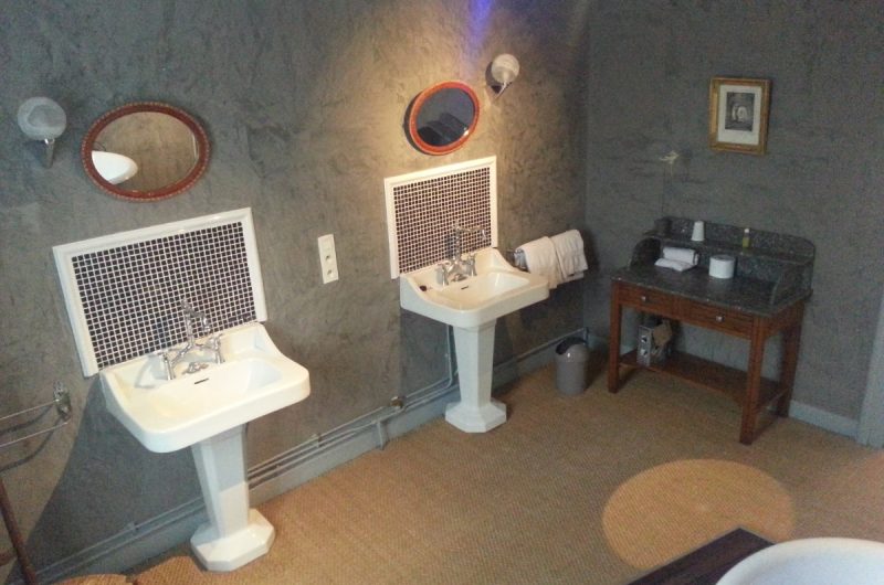 HLOAQU040NOWBFX1-b12