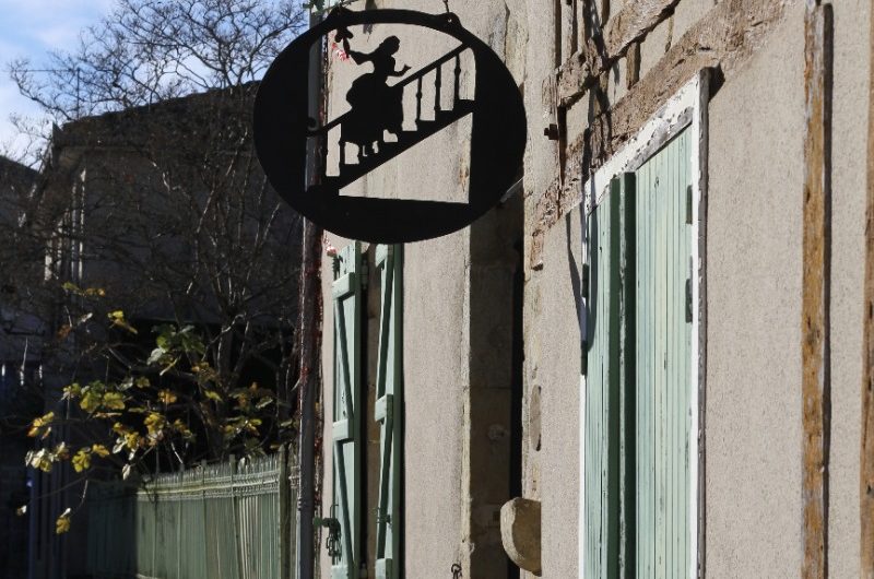 HLOAQU040NOWBG71-b15