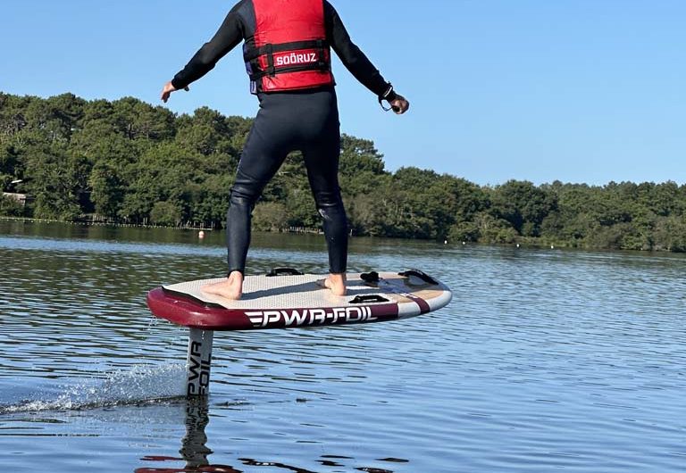 LEON_FOIL IN LANDES (6)