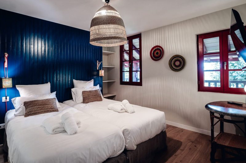 La_maison_Bleue_Est-_NZ64674-YOHAN_ESPIAUBE