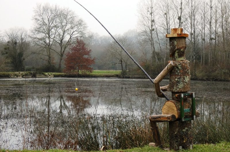 Le pêcheur du lac du Luc – Balades 3 lavoirs