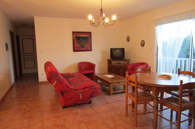 Lestage rouge – séjour terrasse