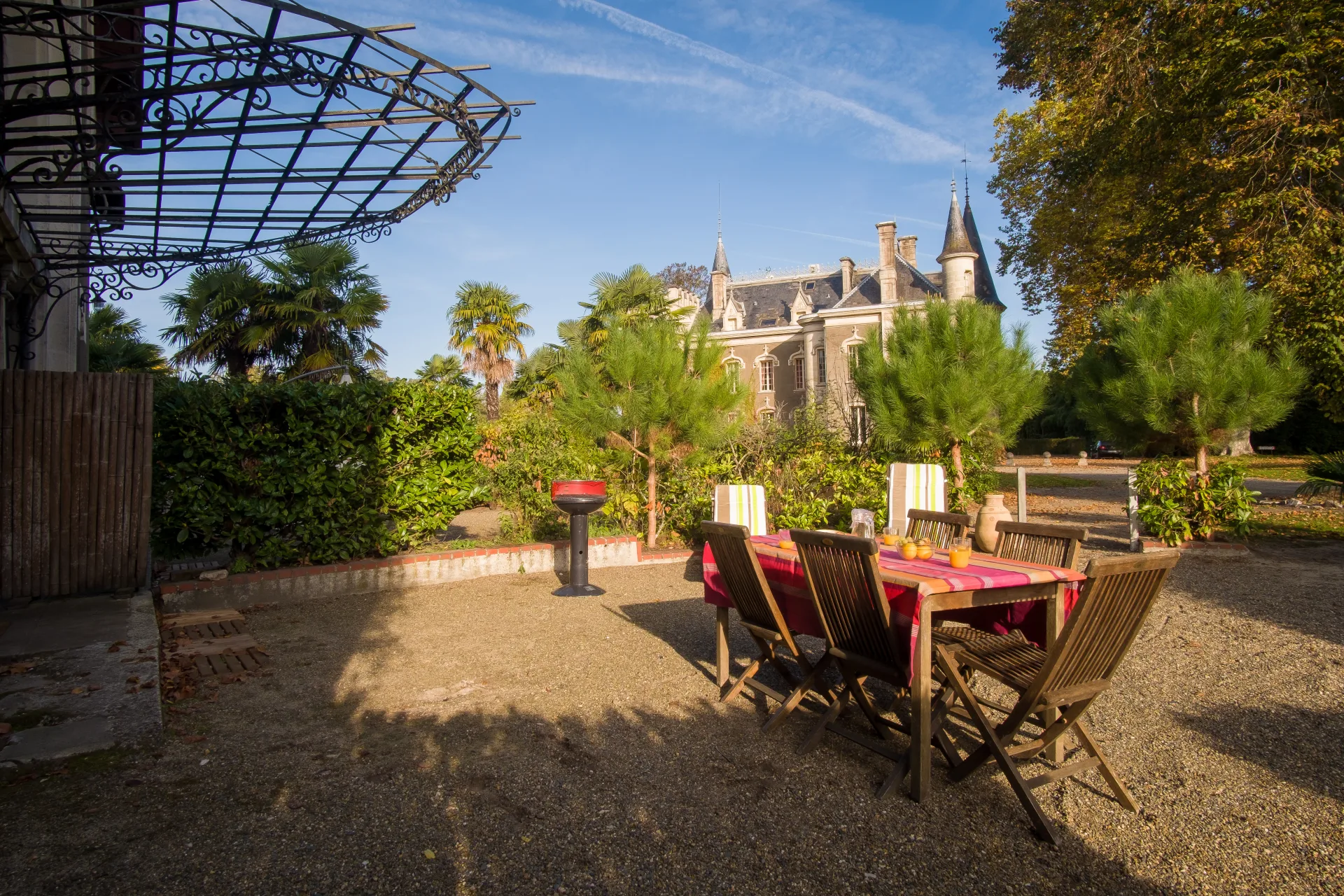 Maison-Le-Fiacre–1-