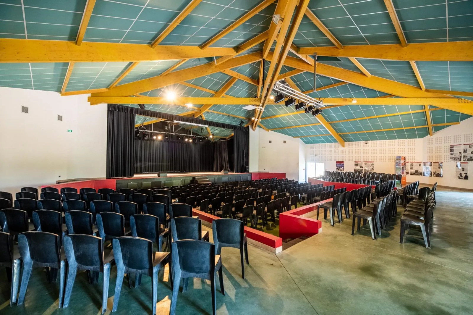 OTI-Touristra-040719-005