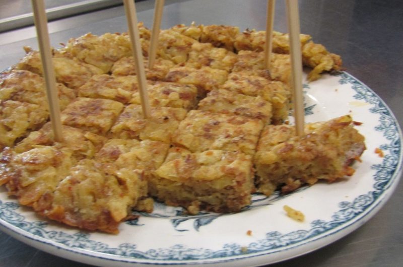 Omelette aux graisserons de canard – Atelier tapas – Ferme Le Houn – Landes Chalosse