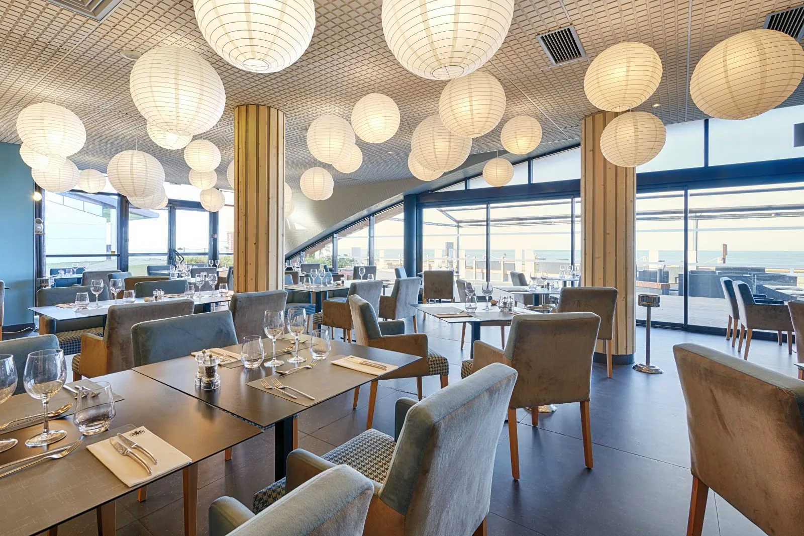 Photo-3–C-JPEG-STUDIOS-PRINT-300-DPI-2