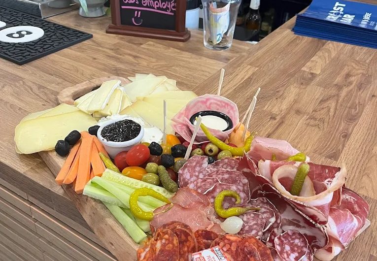 Plateau mixte du crust bar Molietsetmaa@OTILandesAtlantiqueSud