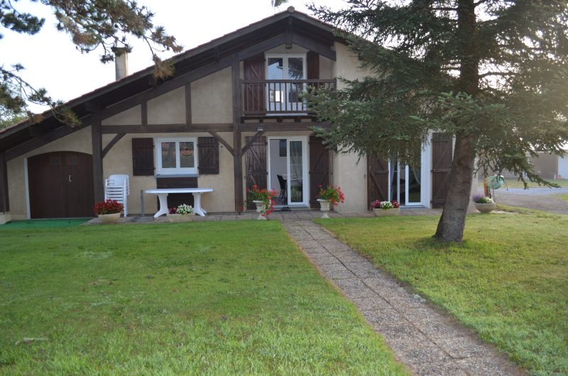 STJU_DESTOUROUNE Yves_Ext (1)