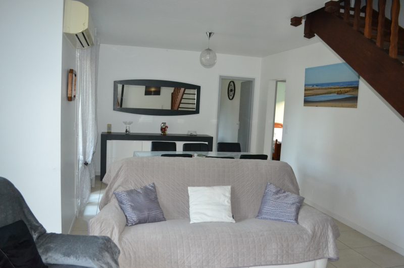 STJU_DESTOUROUNE Yves_Int (2)