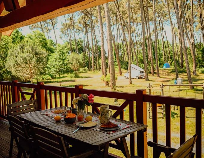 STJU-Lou Cabanot _Ext (2)