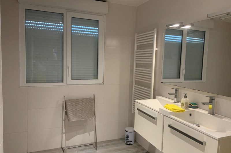 Salle de bains gîte maniort