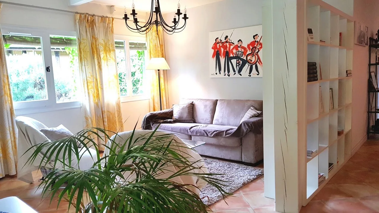 Salon—Coin-chambre-TIS