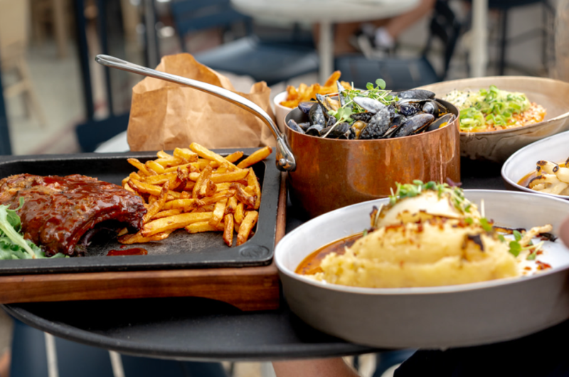 Site_Web_Hossegor_Bistro_Plan de travail 1