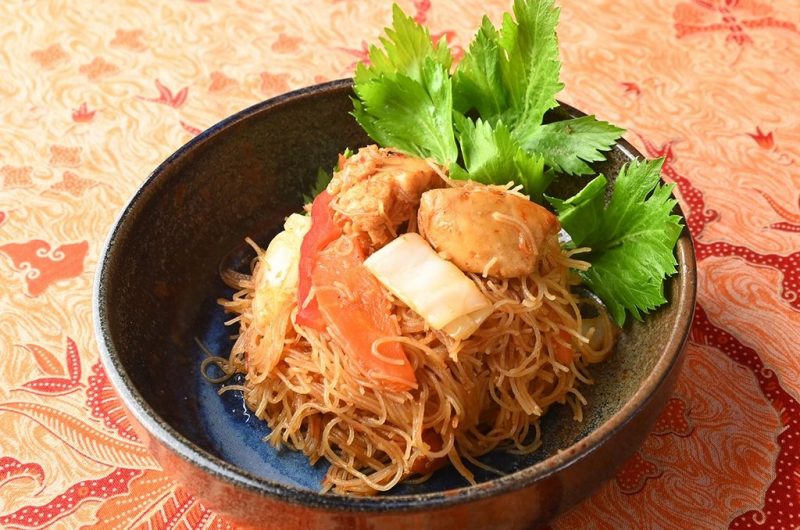 TS2024- WarungIndo01