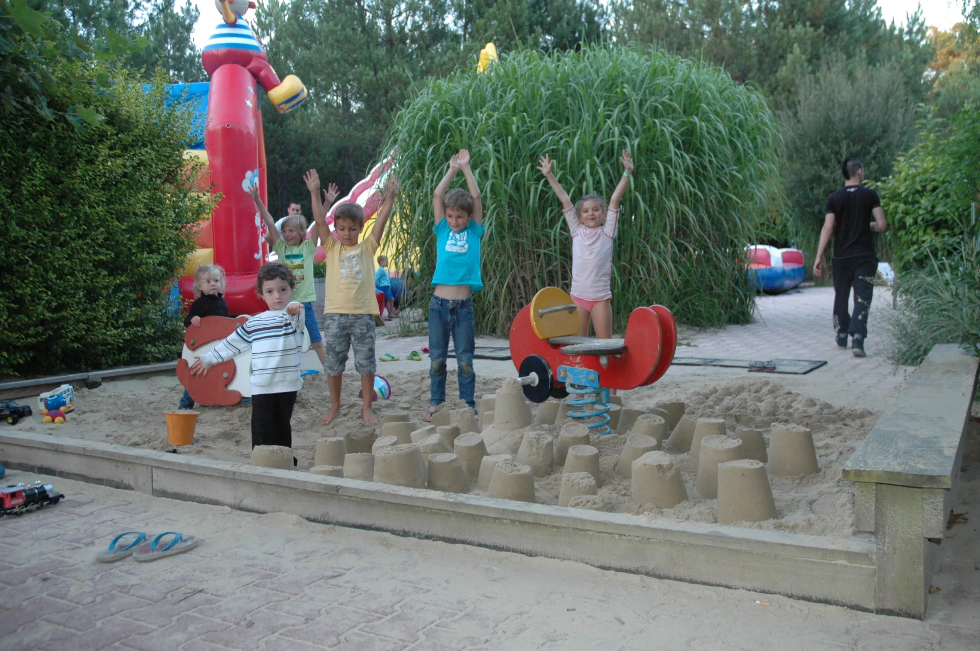 VSG-L-Oceane-bac-a-sable-enfants