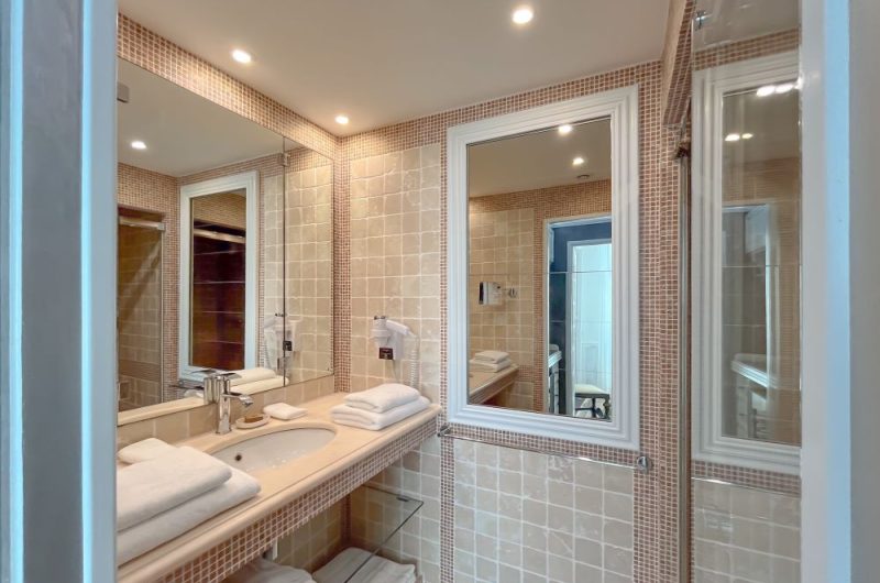 calliope-chambre-art-hote-dax-53