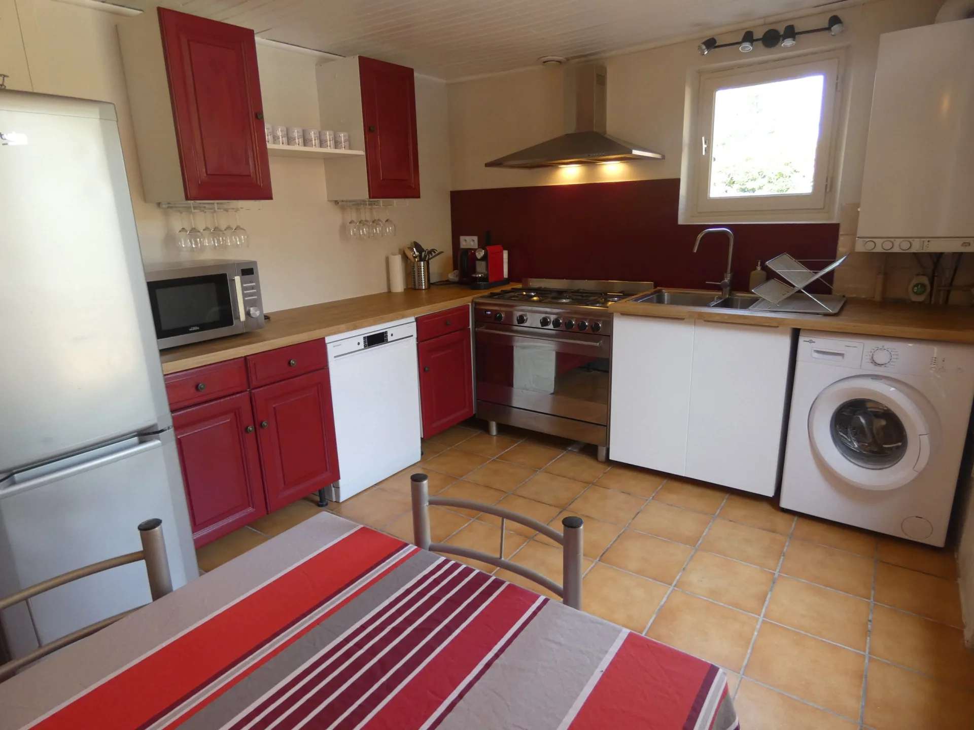 coin-cuisine-gite-pernaout-belis